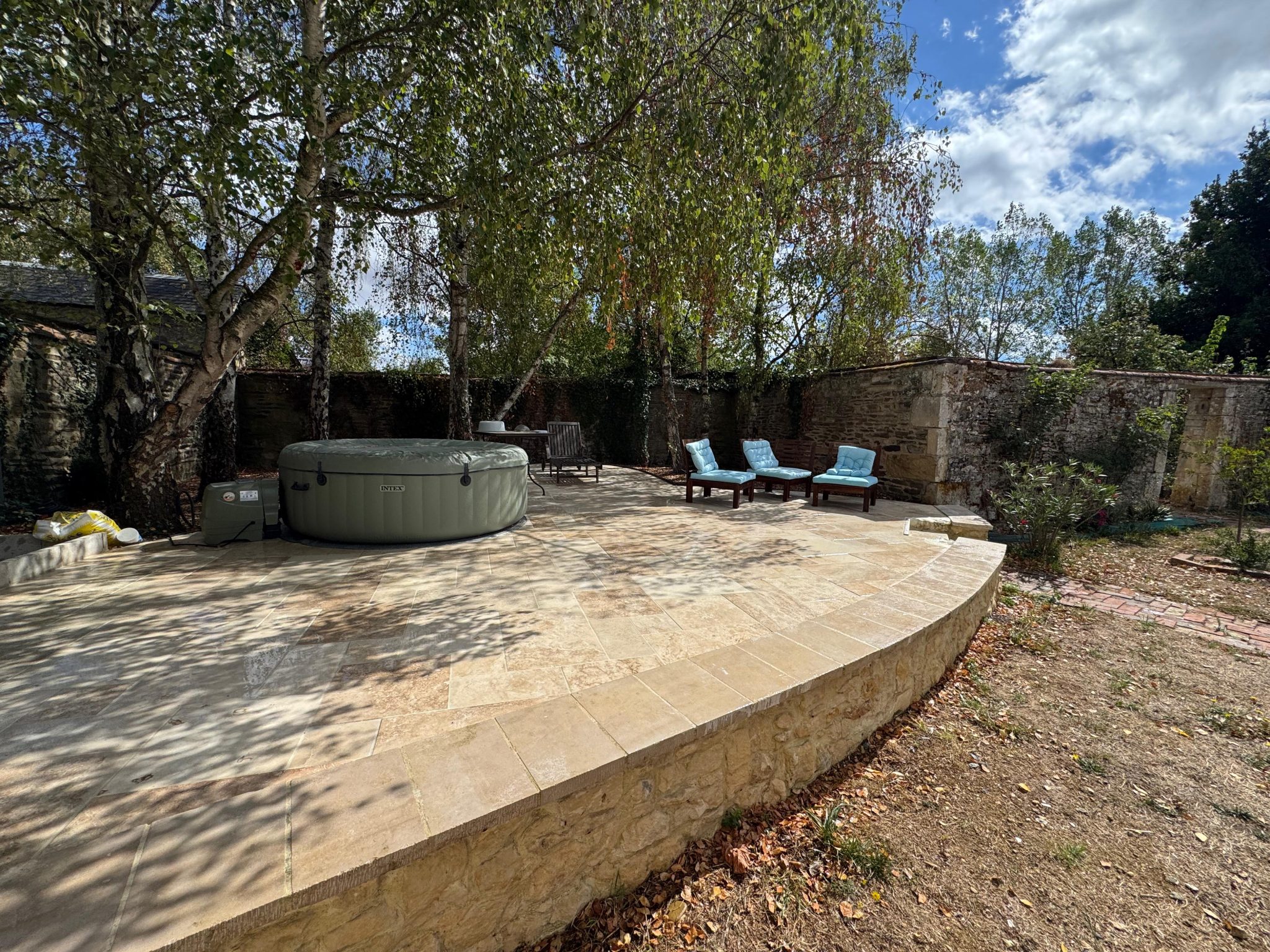 Jardin paysager réalisé par Grollier Paysages